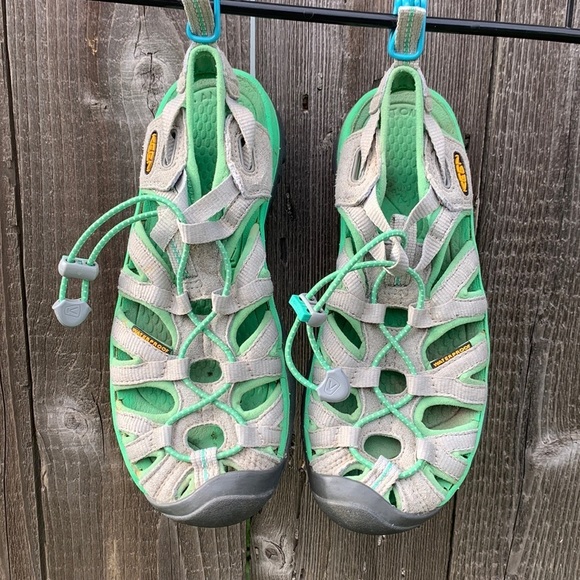 Keen Shoes - 𝅺keen Water Shoes Size 5
